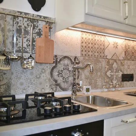 I Pupi - Sicilian Giardini Naxos