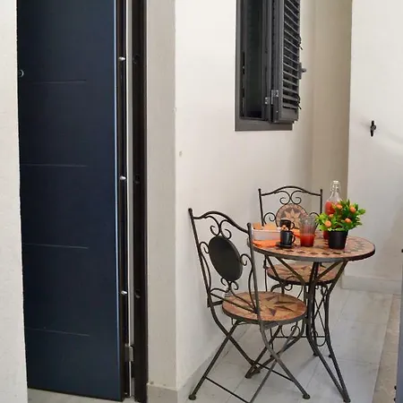 I Pupi - Sicilian * Giardini Naxos